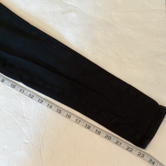 American Eagle black quilted jeggings Sz 2 regular - Picture 6 of 8